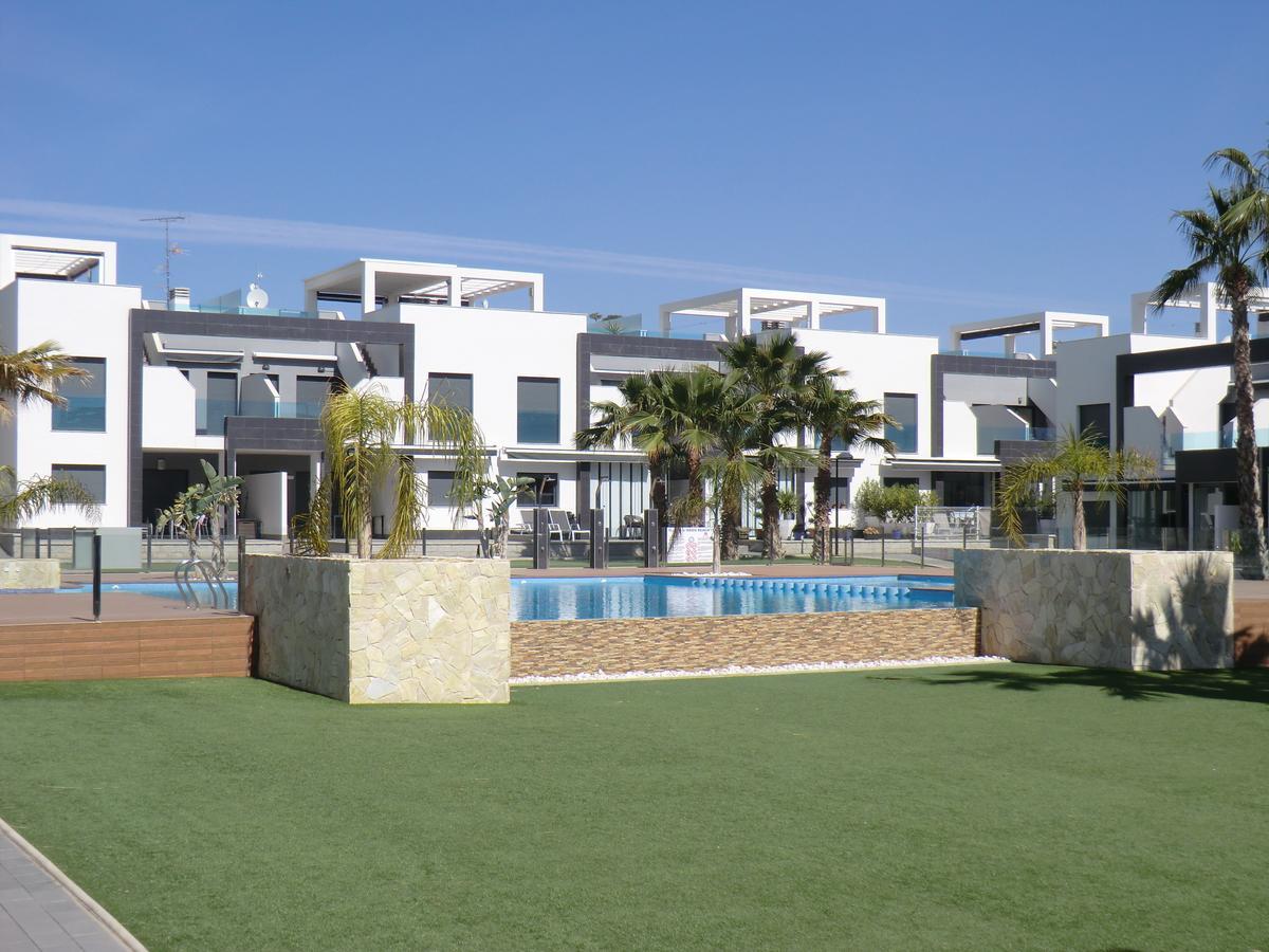 Casas Holiday - Oasis Beach Orihuela Buitenkant foto
