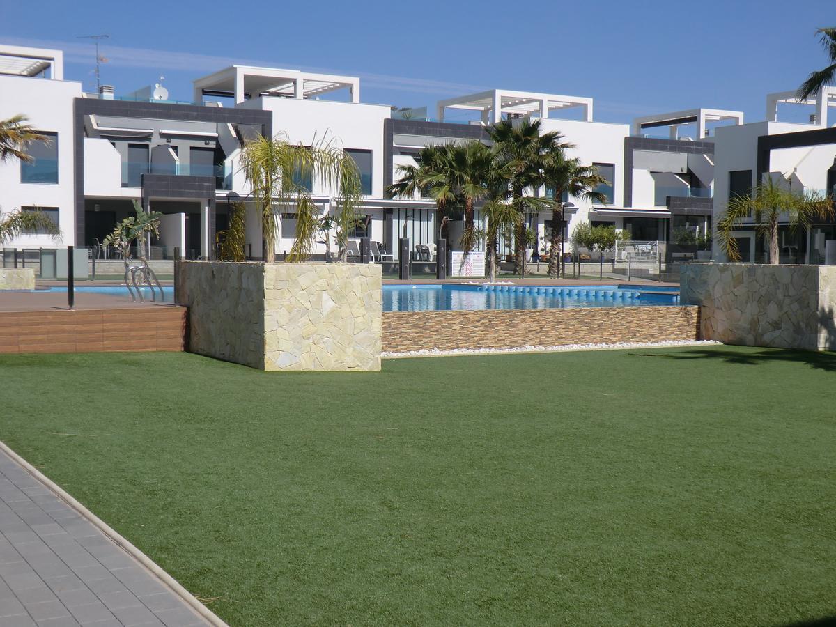 Casas Holiday - Oasis Beach Orihuela Buitenkant foto