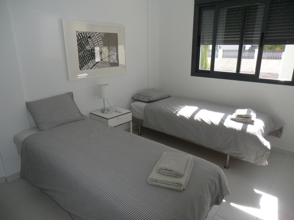 Casas Holiday - Oasis Beach Orihuela Buitenkant foto
